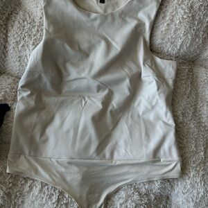 Elegant White Sleeveless Top